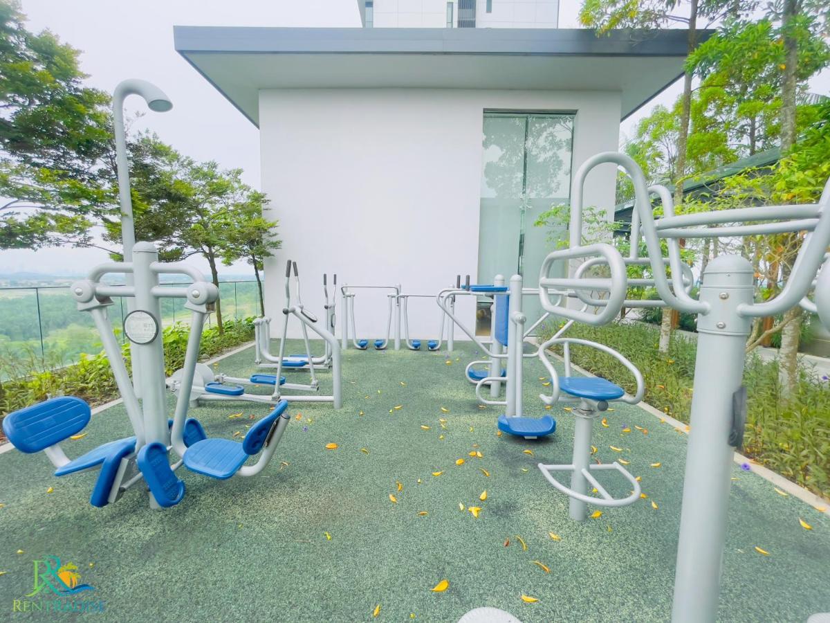 Grand Medini @ Uha