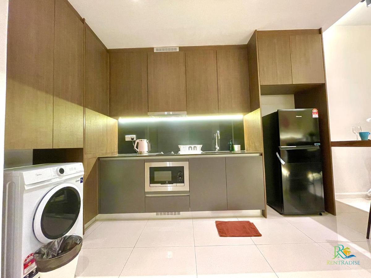 Apartment Grand Medini @ Uha