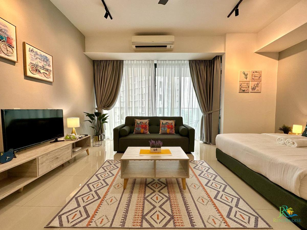 Grand Medini @ Uha