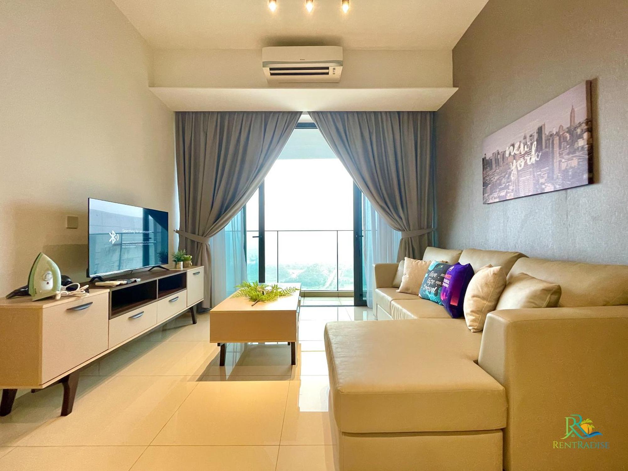 Apartment Grand Medini @ Uha *