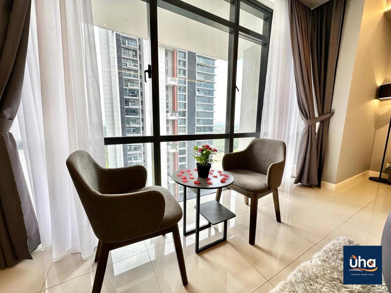 Grand Medini @ Uha Apartment